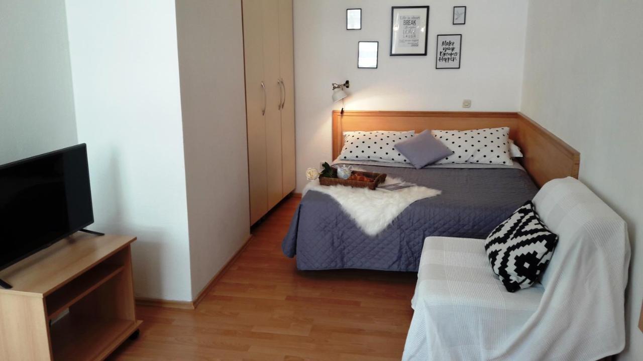 Apartments Milena & Ante ماكارسكا المظهر الخارجي الصورة